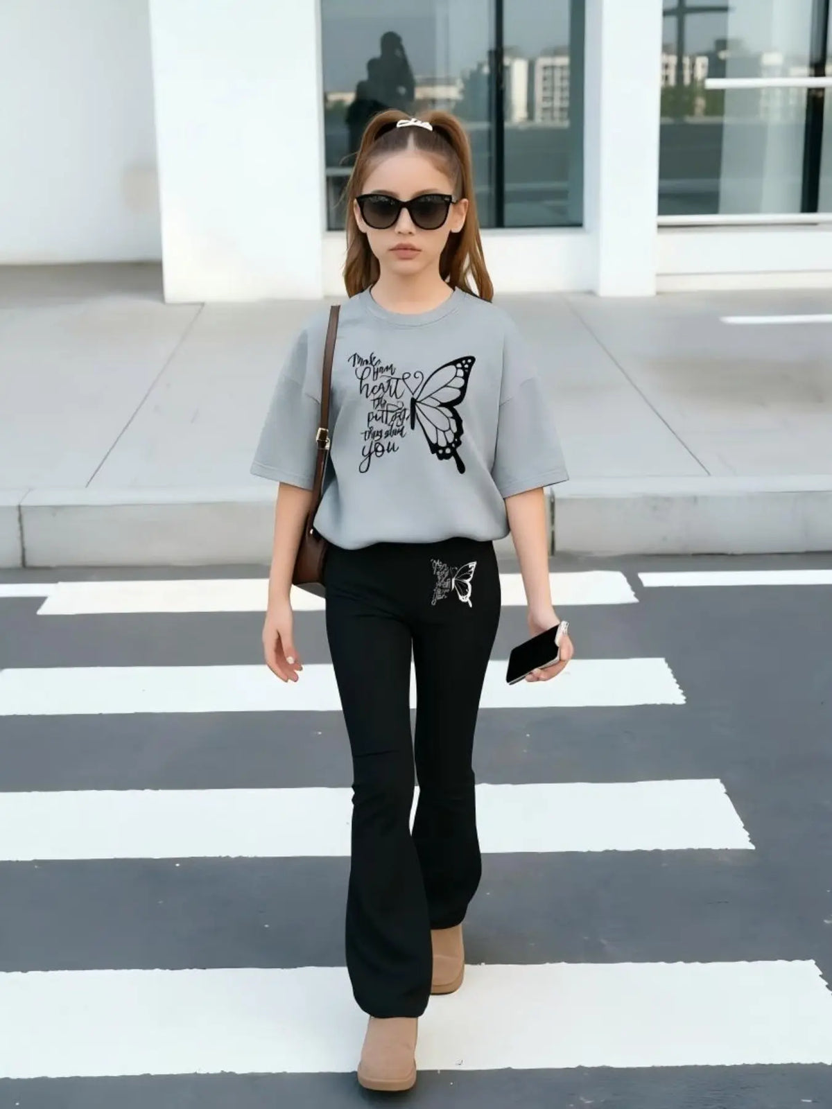2pcs Girls' Summer Fashion Casual Lightweight Cartoon Print Drop Shoulder Short Sleeve T-Shirt + Elastic Bell Pants Summer Clothes Set Outfit, Cute Fitted for All Seasons