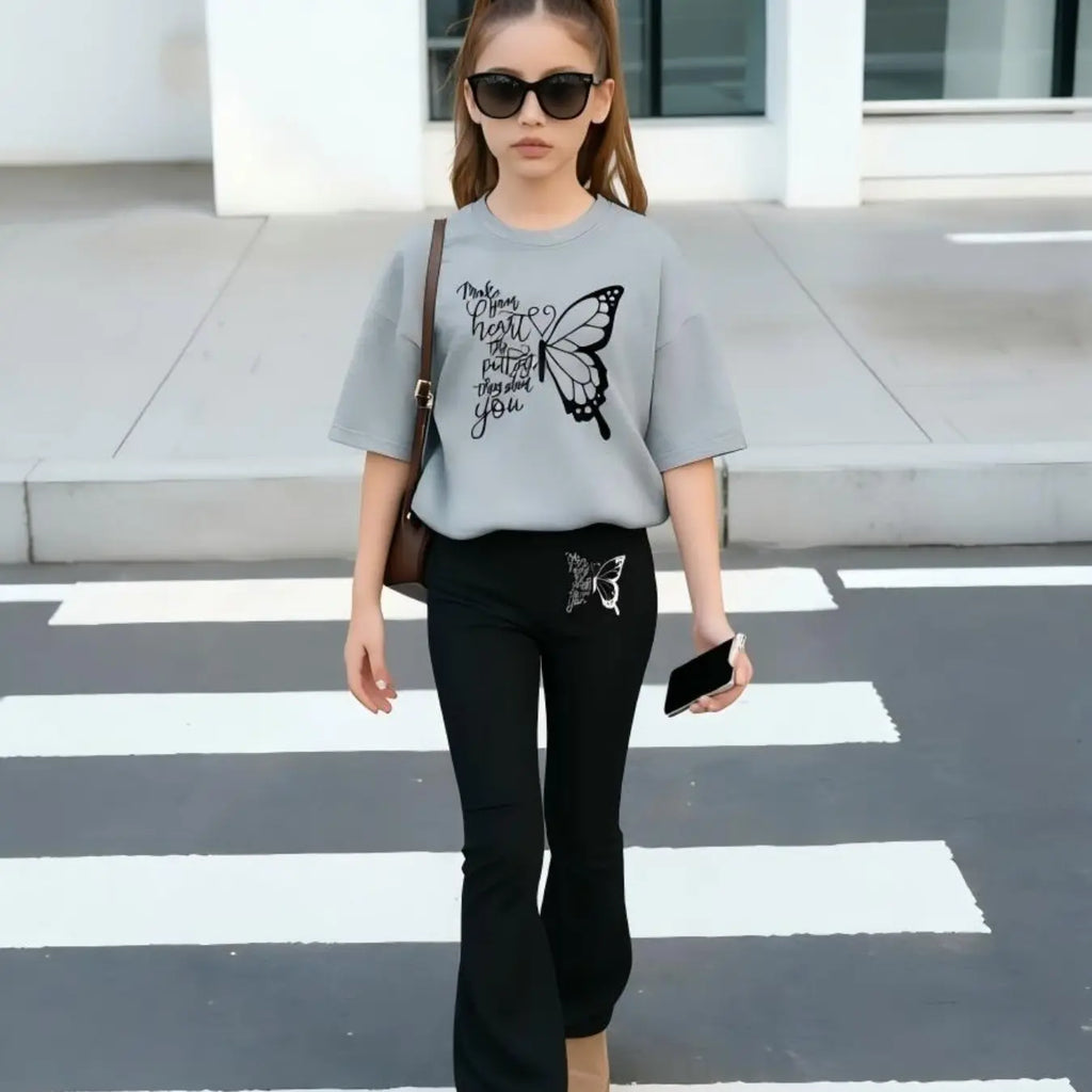 2pcs Girls' Summer Fashion Casual Lightweight Cartoon Print Drop Shoulder Short Sleeve T-Shirt + Elastic Bell Pants Summer Clothes Set Outfit, Cute Fitted for All Seasons
